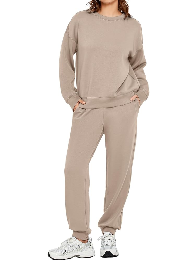 Glamaker Womens 2 Piece Outfits Sweatsuit Long Sleeve Crewneck Tracksuit Jogger Pants Matching Sets 2024