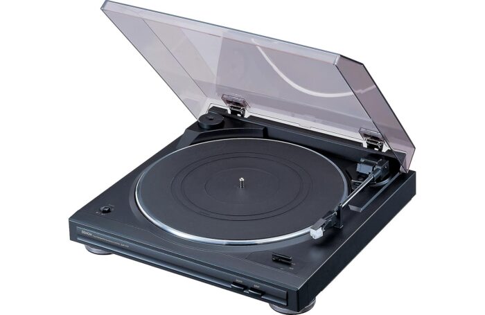 Denon DP-29F Fully Automatic Record Player, Analog Turntable with Built-in RIAA Phono Equalizer, Unique Automated Tonearm Design, Manual Lifter Mechanism, Rigid Diecast Aluminum...