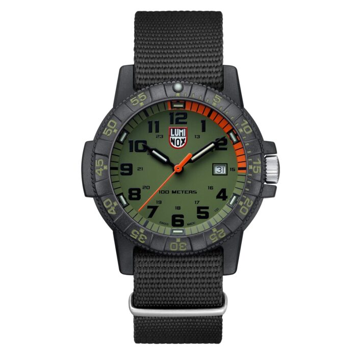 Luminox - Leatherback SEA Turtle Giant XS.0337 - Mens Watch 44mm - Military Watch in Black/Green Date Function - 100m Water Resistant - Mens Watches - Made in Switzerland